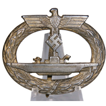 Funcke & Brüninghaus Kriegsmarine U-Boat War Badge. Espenlaub militaria