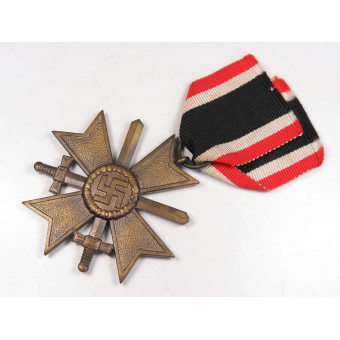 KVK 1939 II Class with Swords in Bronze. Espenlaub militaria