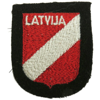 19e division lettone de la Waffen-SS, n° 2, écusson de manche, type Dachau. Espenlaub militaria