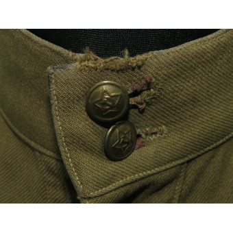 Gymnasterka de lArmée rouge, modèle 1943, en sergé diagonal importé. Espenlaub militaria