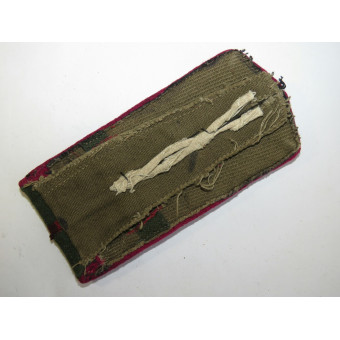 Épaulette de campagne de lArmée rouge soviétique dun lieutenant technicien supérieur des troupes de transmissions. Espenlaub militaria