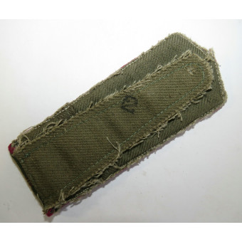 Épaulette de campagne de lArmée rouge soviétique dun lieutenant du génie des troupes de chars. Espenlaub militaria