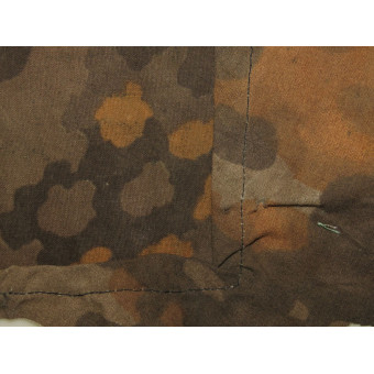 Waffen-SS Platanenmuster Camouflage Fragment with Eichenlaubmuster Patch. Espenlaub militaria