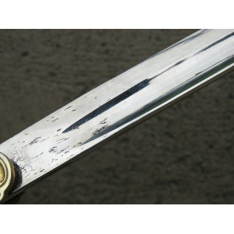 Sabre dofficier de lHeer de la Wehrmacht, fabriqué par Eickhorn Solingen. Espenlaub militaria