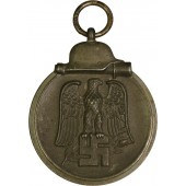 Medalla del año Winterschlacht in Osten 1941/42. Emisión tardía de guerra