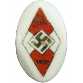 Pin de las HJ del 21 de junio de 1934. Pin de participación deportiva de las Juventudes Hitlerianas alemanas. Espenlaub militaria