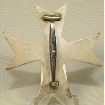 Mérite Kriegsverdienstkreuz / croix de guerre 1 classe sans épées « 4 », en boîte.. Espenlaub militaria