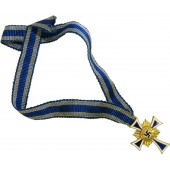 Miniatuur Moederkruis-Ehrenkreuz der Deutschen Mutter, goudkleurig.