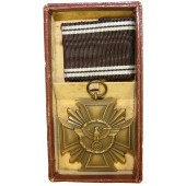 Médaille d'ancienneté NSDAP pour 10 ans avec boîte d'émission par Wilhelm Deumer-Lüdenscheid