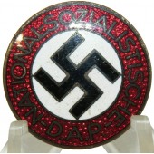 Insignia de miembro del partido NSDAP, marcada M1\77 - Foerster & Barth