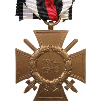 Памятный крест ПМВ, 1914-1918 с мечами производитель -HKM. Espenlaub militaria