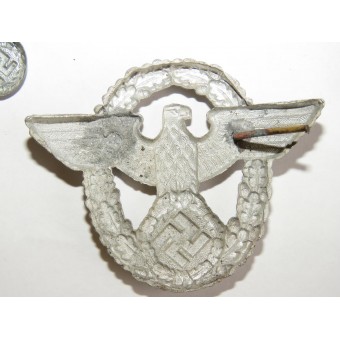 3 águilas del casquillo: la Wehrmacht, la Luftwaffe, tercera de policía Reich. Espenlaub militaria