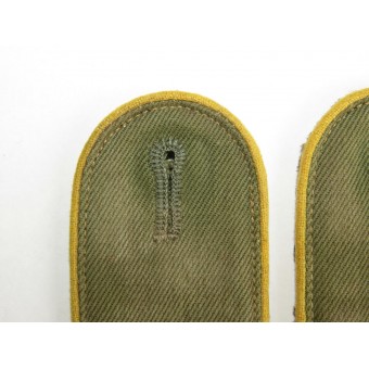 DAK Tropical shoulder straps for the lower rank of the Wehrmacht- Signals. Espenlaub militaria