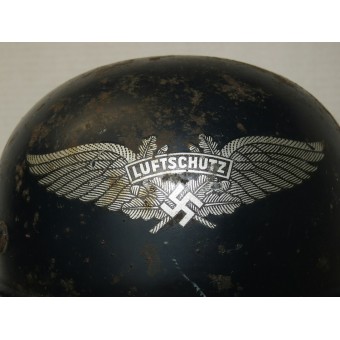 Luftschutz RL38 / 31 Helmet . 95% of the decal. Espenlaub militaria