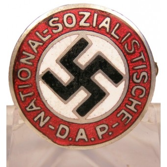 18 mm NSDAP-medlemsmärke RZM22-Johann Dittrich. Espenlaub militaria