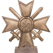 Kriegsverdienst Kreuz 1. Klasse 1939 mit Schwertern Junker LDO L/12