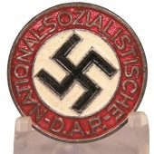 Insignia de miembro del NSDAP de finales de la guerra RZM M 1/77-Foerster & Barth