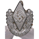 HJ Sieger badge 1941, resin variant