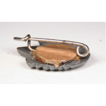 HJ Sieger badge 1941, resin variant. Espenlaub militaria
