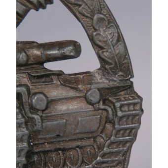 Нагрудный знак за танковую атаку в бронзе, Junker, цинк, ремонт. Espenlaub militaria