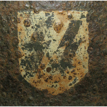 Шлем М35 двухдекальный, SS-Totenkopfverbände, Демянск