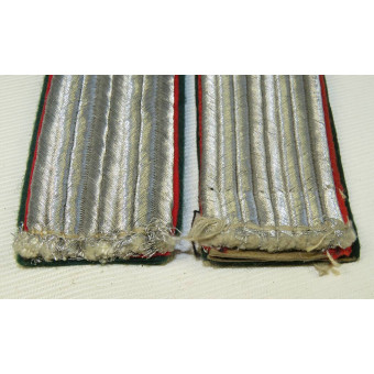 Officiers de rang inférieur de ladministration de la Luftwaffe (Z) - épaulettes à coudre. Espenlaub militaria