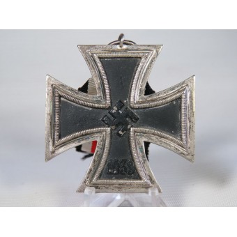 Iron Cross II CLASS 1939 door adhp. Espenlaub militaria