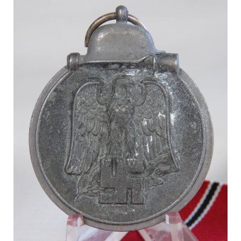 Медаль за зимнюю кампанию на Восточном фронте J.E. Hammer & Söhne.  Маркировка  55  на кольце. Espenlaub militaria