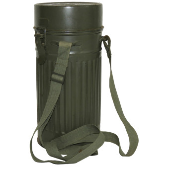 German gas mask canister AUER for Luftschutz. Espenlaub militaria