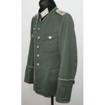 Hauptmann’s Tunic of the 17th Infantry Regiment. Espenlaub militaria