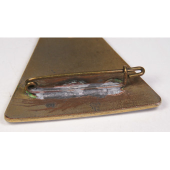 NS-Frauenschaft Badge M1/92 Carl Wild Hamburg. Espenlaub militaria