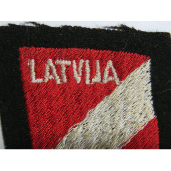 Нарукавный щит Latvija тип Dachau поздний вариант. Espenlaub militaria