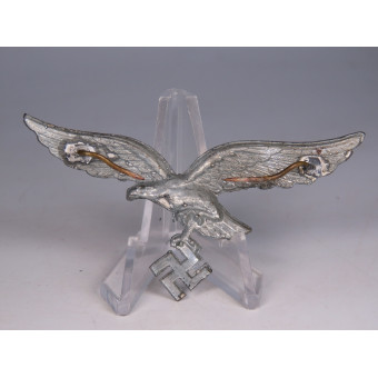 Орёл на головной убор Люфтваффе середины — конца войны. Espenlaub militaria