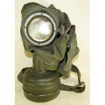 Deutsche 3. Reich WW2 gemacht, 1944 Jahr datiert Gasmaske mit Kanister.. Espenlaub militaria