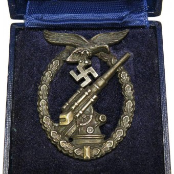 Luftwaffe Flakkampfabzeichen - Luftwaffe Flak Badge, kirjoittanut Juncker, kotelo. Espenlaub militaria