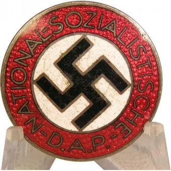 Membro distintivo NSDAP Mitgliedabzeichen-NSDAP contrassegnati M1 / ​​34 RZM.. Espenlaub militaria