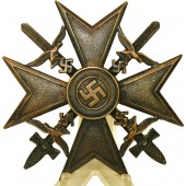 Spanisches Kreuz in Bronze mit Schwertern. Spanisches Kreuz mit Schwertern, Bronze