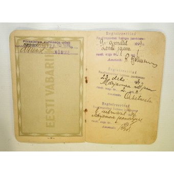 Passaporto estone del cittadino guerra pre con due osservazioni da parte delle autorità occupati, URSS e tedesco. Espenlaub militaria