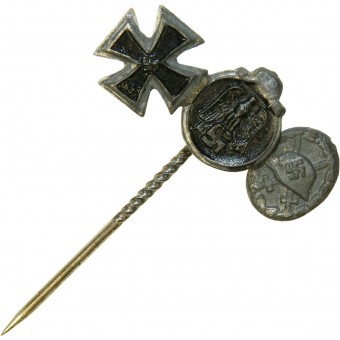 Eisernes Kreuz II 1939, Winterschlacht im Osten und Verwundetenabzeichen Miniaturen. Espenlaub militaria