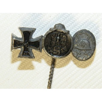Eisernes Kreuz II 1939, Winterschlacht im Osten und Verwundetenabzeichen Miniaturen. Espenlaub militaria