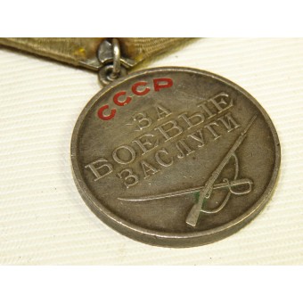 URSS, médaille pour le service de combat. Type 1 var 3, numéro 86332, 1942 années. Espenlaub militaria