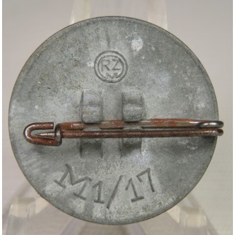 NSDAP RZM miembro de placa. M1 / 17-F.W Assmann & Söhne-Lüdenscheid. Menta. Zink. Espenlaub militaria