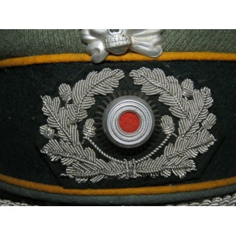 Фуражка офицерская 1 или 2 эскадрона кавалерийского полка № 5 Вермахта. Espenlaub militaria
