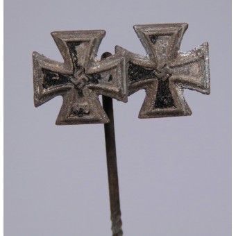 9 мм миниатюра двойного награждения железным крестом 1939 года. Espenlaub militaria