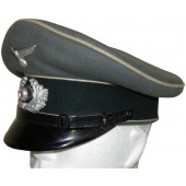 Wehrmachtin jalkaväen alempi sotilasarvo visiirin hattu.