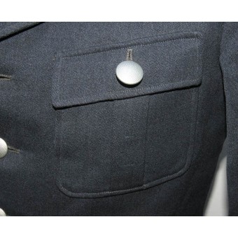 Tuchrock tunica di Oberfeldwebel dellequipaggio di condotta o di paracadutisti della Luftwaffe. Espenlaub militaria