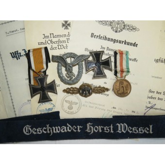 Oberfeldwebel Julius Baumann med dokument och utmärkelser - Geschwader Horst Wessel. Espenlaub militaria