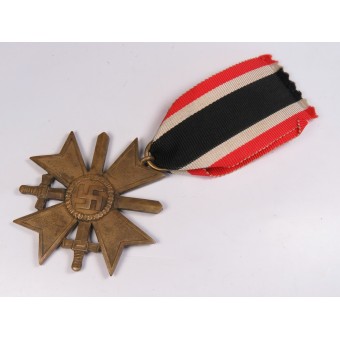 Croix de mérite de la guerre avec des épées 1939. Bronze. Espenlaub militaria