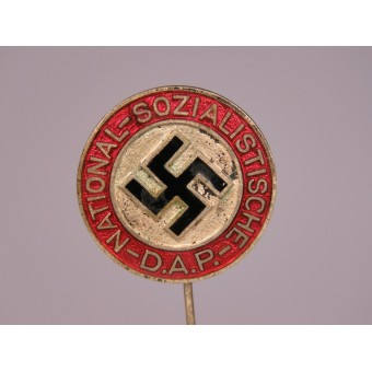 NSDAP:n puolueen merkki 20-luvun numerosta. 22,5 mm. Espenlaub militaria