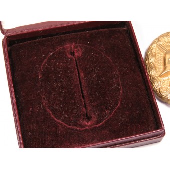 Laatikkoon pakattu espanjalainen haavamerkki 1939, 1. tyyppi kultaluokka. Espenlaub militaria
